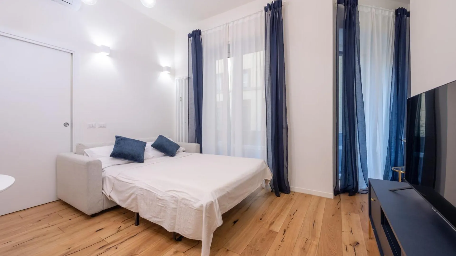 We Home - Babila Boutique - Milano Apartman