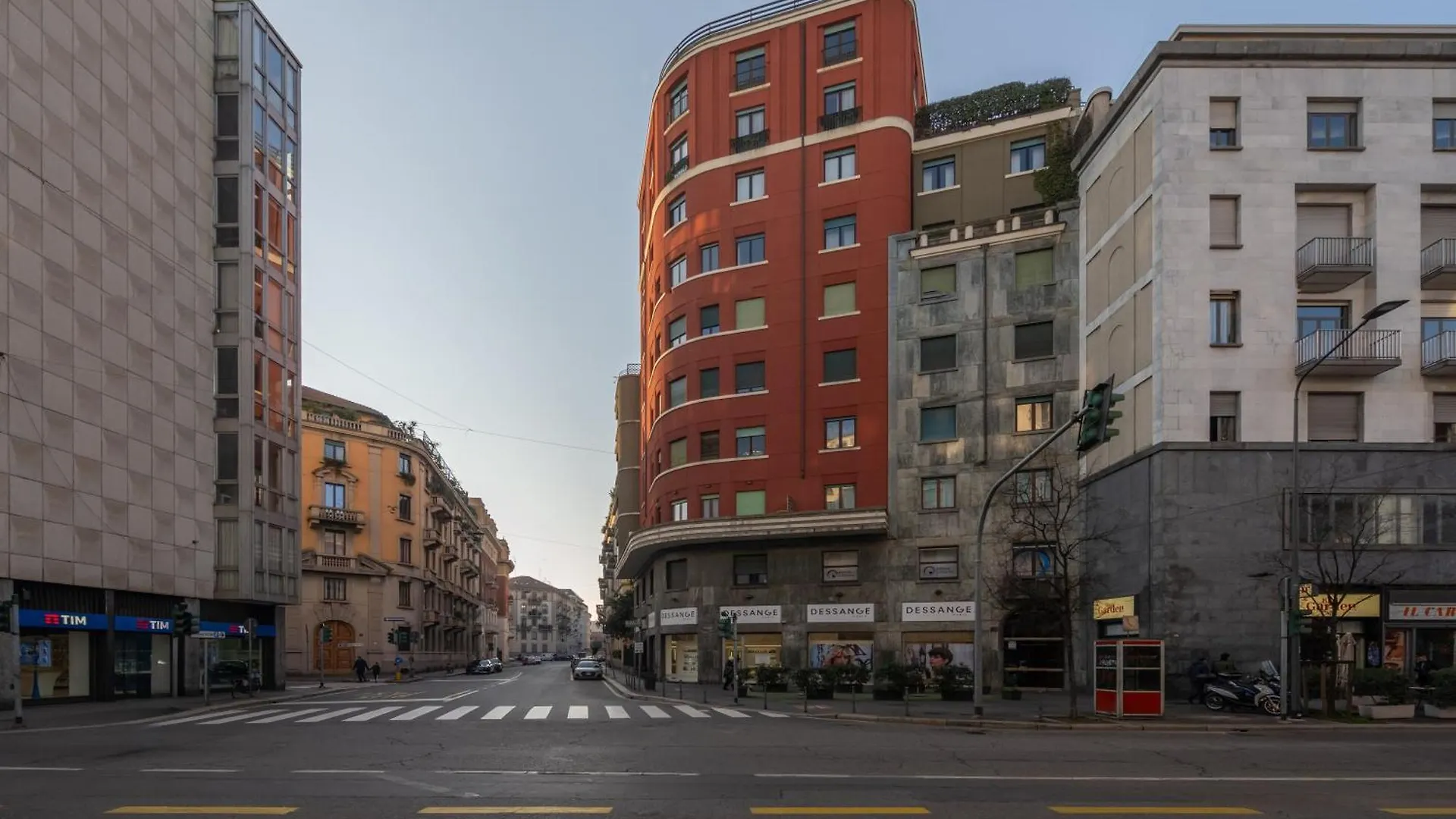 We Home - Babila Boutique - Milano 0*,  Olaszország